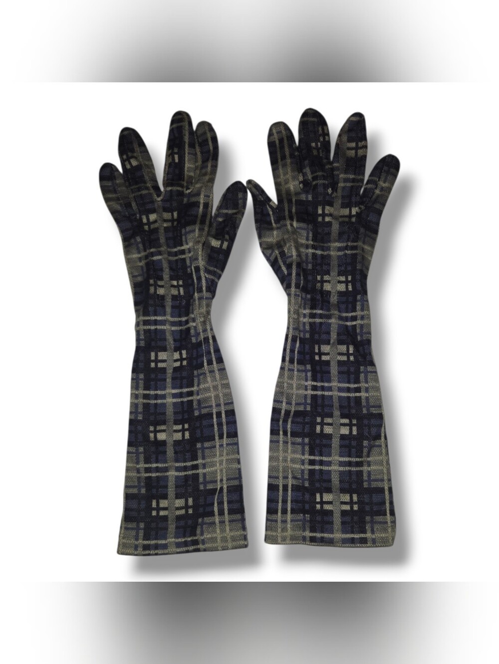 Steve Madden Gray and Navy Knit Label